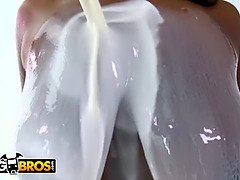 Kont, Badkamer, Grote kont, Grote mammen, Vrouw, Melk, Natuurlijke tieten, Alleen
