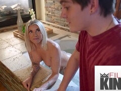 Stepfantasy with big tits and a standing hookup