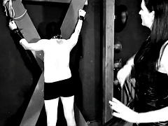 Bdsm, Brunetka, Femdom, Fetiš, Hardcore, Ruské, Seřezání, Tetování