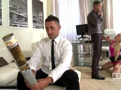 Dvojitá penetrácia, Na tvár, Zející, Hd, Spodná bielizeň, Kancelária, Ruskej, Stockings