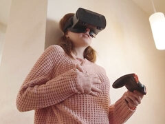 Masturbação, Boquiaberta, Punheta, Ruivoa, Magrinha, Solo chão, Adolescente, Tetas