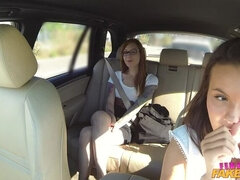 Leie, Auto, Frau, Fingern, Lecken, Im freien, Muschi