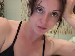 Leie, Bikini, Braunhaarige, Solo, Titten