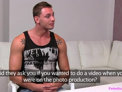 Amatorka, Niemowlę, Blondynka, Obciąganie, Pieniądze, Biuro, Cipka, Rzeczywistość