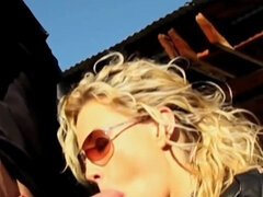 Américain, Gros seins, Blonde, Brunette brune, Mère que j'aimerais baiser, De plein air, Rousse roux, Nénés