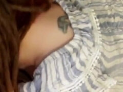 Amatör, Stor stjärt, Avsugning, Par, Sperma shot, Pov, Tatuering, Tonåring