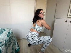 Amateur, Grossier, Conversation vulgaire, Lunettes, Mère que j'aimerais baiser, Nue, Chevaucher, Rugueux