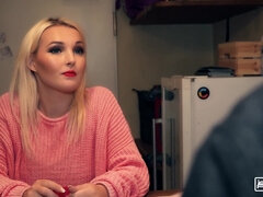 Velké kozy, Kuřba, Dildo, Hardcore, Drobounká, Na veřejnosti, Pička, Teenka