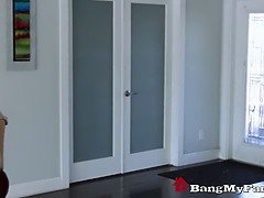 Grosse bite, Sucer une bite, Branlette thaïlandaise, Branlette thaïlandaise, Hd, Criant, Rasée, Adolescente