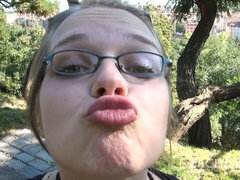 素人, ブロンド, フェラチオ, ドレス, 自家製, キス, ティーン, オッパイの