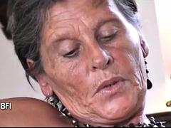 Avsugning, Creampie, Granny, Hardcore, Klackar, Mogen, Milf, Tuttar