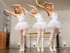 Rit, Lezbijke, Lizanje, Spodnje perilo, Samozadovoljevanje, Muco, Obrito, Koščena