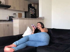 Amateur, Culo, Familia, Hembra, Fetiche, Marido, Masaje, Tetas naturales