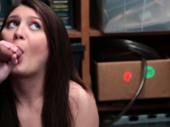 Μελαχροινή, Σε στάση σκύλου στα τέσσερα, Ηδ, Έφηβος, Τρίο