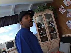 Stor svart kvinne, Stor kukk, Blond, Suging