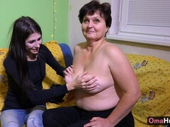 Stor stjärt, Stora tuttar, Fingering, Kysser, Lesbisk, Slick, Strippning, Tuttar