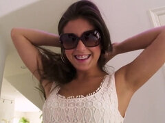 18 let, Kuřba, Brunetka, Stříkání spermatu, Hardcore, Hd, Přírodní, Teenka