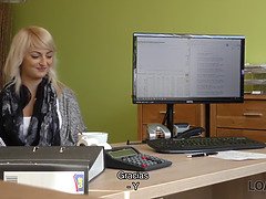 Blondýna, Kuřba, Prsatá, Puma, Dávení penisem, Mamina, Pička, Nevlastní máma