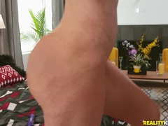 Spálne, Blondína, Dávenie, Masturbácia, Z pohľadu účastníka, Realita, Zrezanie, Vibrátor