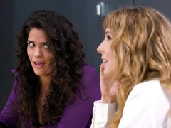 Grote kont, Blond, Bruinharig, Gezichtzitten, Vingeren, Hd, Likken, Kut duiken