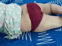 The Master's Wife Freed the Servant