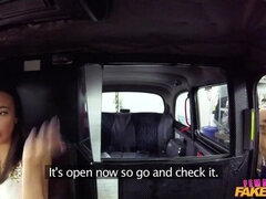 Fafanje, Avto, Zunanji izliv, Doggystyle, Obrazno, Ženska, Prvoosebno snemanje seksa