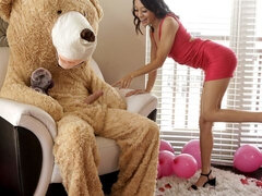 Brunette, Bakfra, Fingring, Runke, Onani, Tynn, Tenåring, Pupper