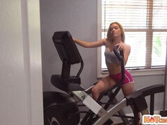 Kont, Blond, Pijpbeurt, Gevangen, Hondjeshouding, Sportzaal, Handbeurt, Tiener