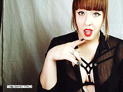 Femdom, Upokorzenie, Na wolnym powietrzu, Publiczny