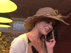 In den arsch, Grosser arsch, Grosse titten, Blasen, Braunhaarige, Nahaufnahme, Europäisch, Französisch