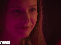 Anale, Culo in bocca, Pompino, Brunetta, Spalancato, Leccata, Cavalcando, Sculacciata