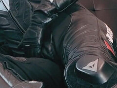 Amateur, Couple, Domination, Pieds, Fétiche, Embrassement, Cuir, Pov