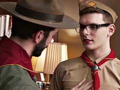 Kont, Pijpbeurt, Homo, Harig, Kantoor, Zuigen, Tatoeage, Uniformpje