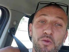 Amatőr, Gépkocsi, Egyedül