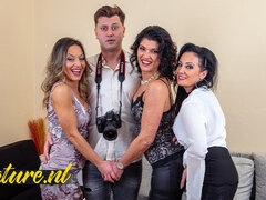 Csoportos kefélés, Hd, Nyalás, Maszti, Érett koros, Érett feleség, Nuni, Harisnya