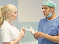 Stor røv, Stor pik, Blondine, Pik sutte, Hundestilling, Naturlige bryster, Teenager, Bryster