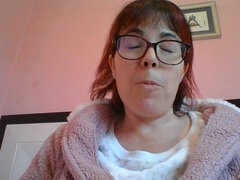 Μεγάλος κώλος, Διασημότητα, Σπέρμα στο στόμα της, Αυνανισμός, Θηλές, Οργασμός