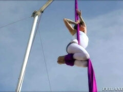 Chica, Morena, Al aire libre