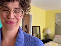 Amatør, Brunette, Utroskap, Hardcore, Milf, Stemor, Kone