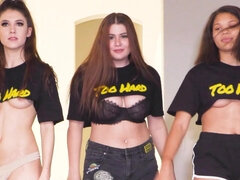 Asiatisch, Arsch, Tussi, Grosser schwanz, Grosse titten, Natürlichen titten, Jungendliche (18+), Titten