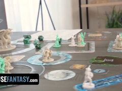 Stjärt mot mun, Påklädda, Sperma i munnen, Sperma shot, Långt ner i halsen, Doggystyle, Ansiktsbehandling, Handjobb