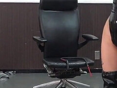 The Number of Times Endure the Female Boss's Whipping Is Employees Bonus