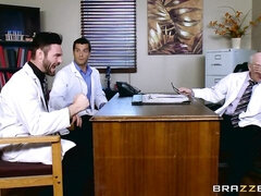 Anal, Culo grande, Rubia, Mamada, Médico, Doble penetracion, Hombre hombre mujer, Trio