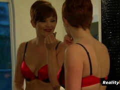 Amateur, Brunette brune, Couple, Réalité, Rousse roux, Softcore, Echangistes, Adolescente