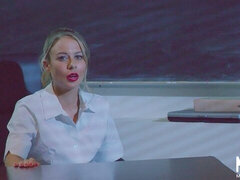 Μεγάλος κώλος, Μεγάλος πούτσος, Ξανθιά, Πίπα, Σε στάση σκύλου στα τέσσερα, Ώριμη γυναίκα, Δασκάλα