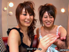 Leie, Asiatisch, Blasen, Gruppe, Handjob, Japanische massage, Lingerie, Flotter dreier