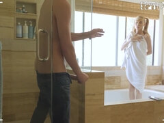 Kuřba, Brat, Prichytení, Striekanie semena, Hardcore, Sestra, Kozičky, Voyeur