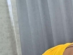 Thaiger in Yellow Dress Loves to Get Fucked Doggy