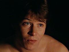 Pompino, Brunetta, Schizzo di sborra, Doppia penetrazione, Hardcore, Piscina   biliardo, Terzetto, D'annata