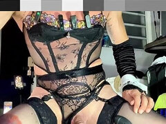 Leie, In den arsch, Transe, Lingerie, Masturbation, Reif, Transfrau, Strümpfe